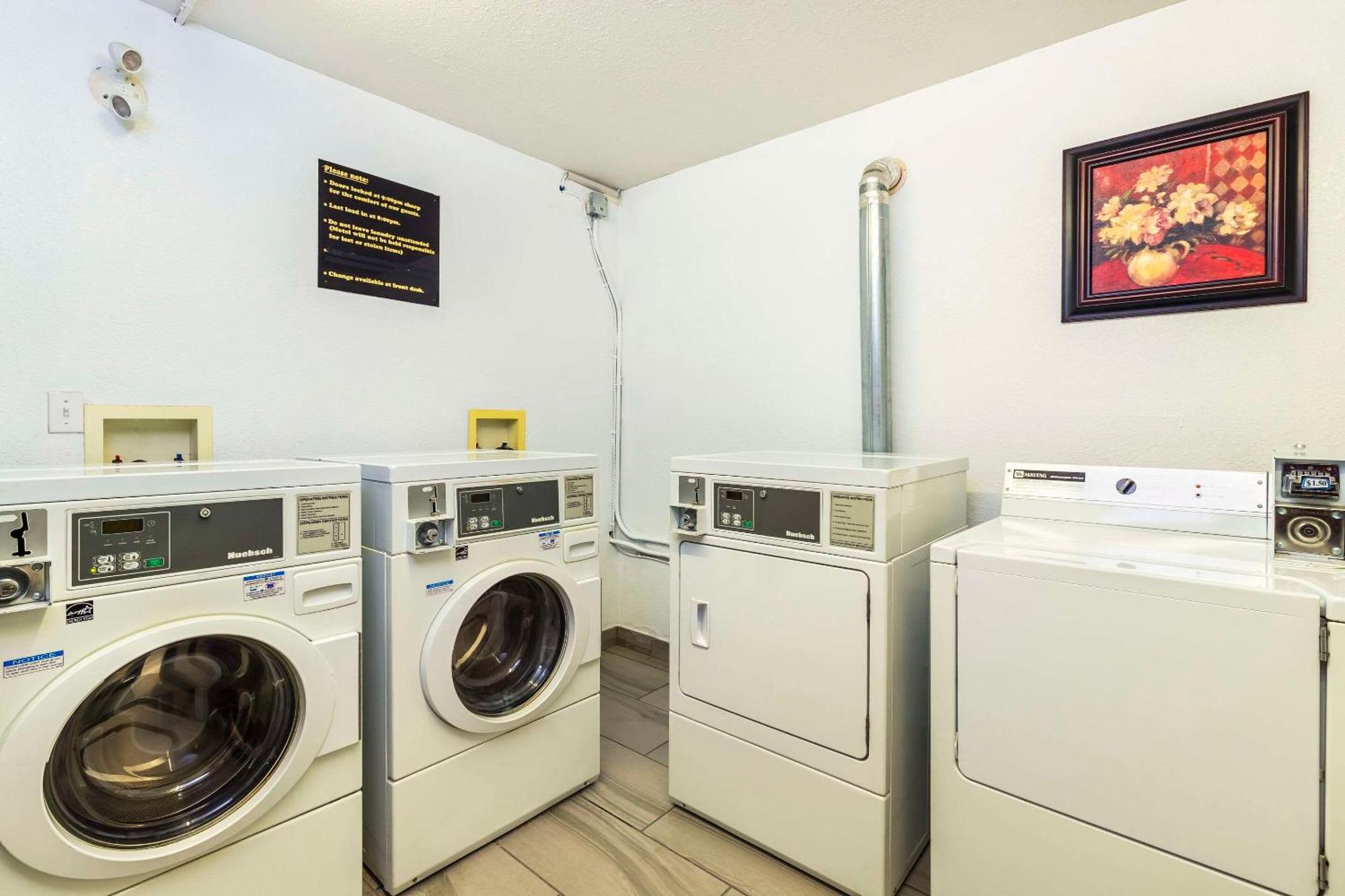 Comfort Inn & Suites Yorkton Luaran gambar