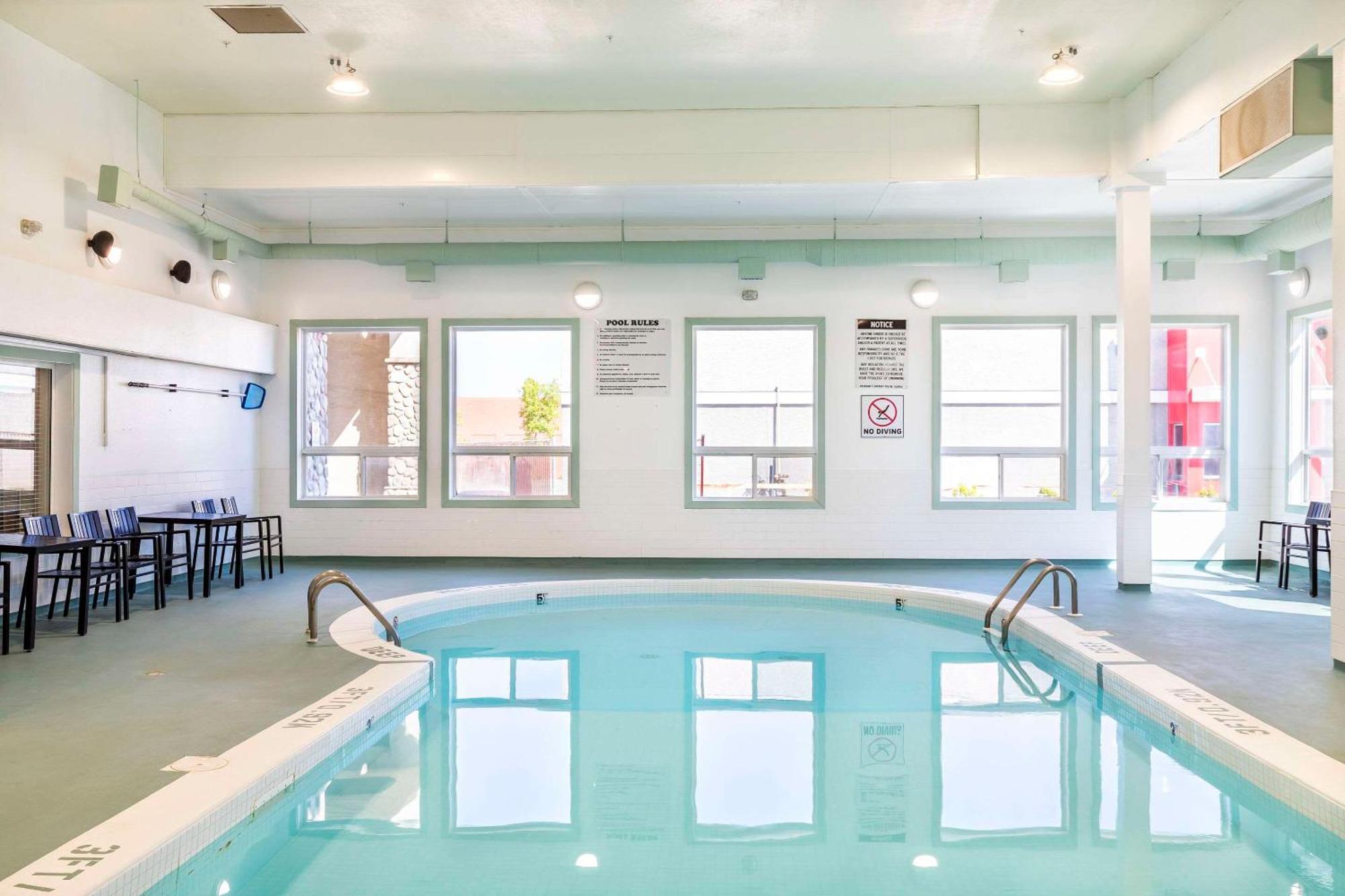 Comfort Inn & Suites Yorkton Luaran gambar