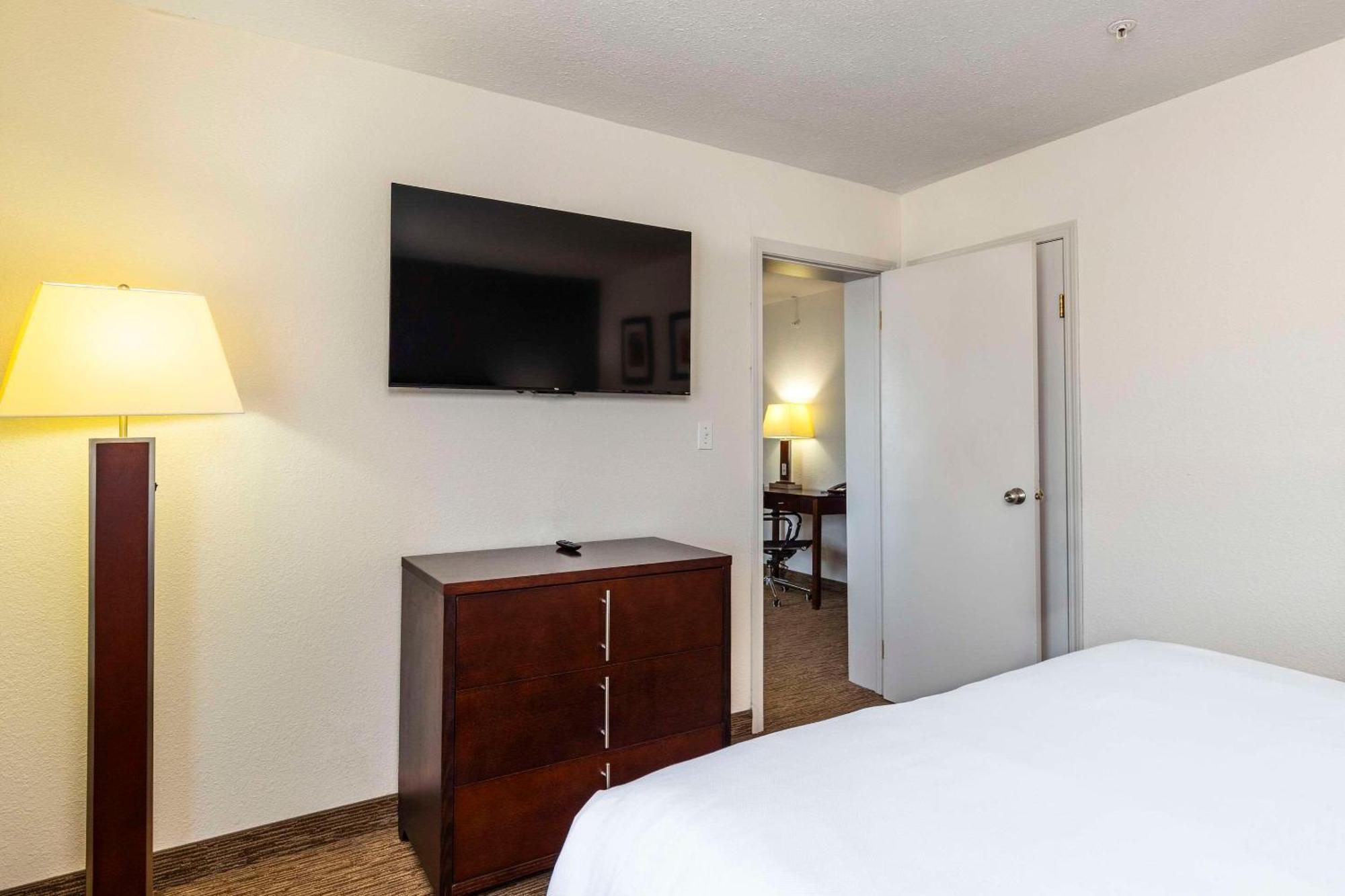 Comfort Inn & Suites Yorkton Luaran gambar