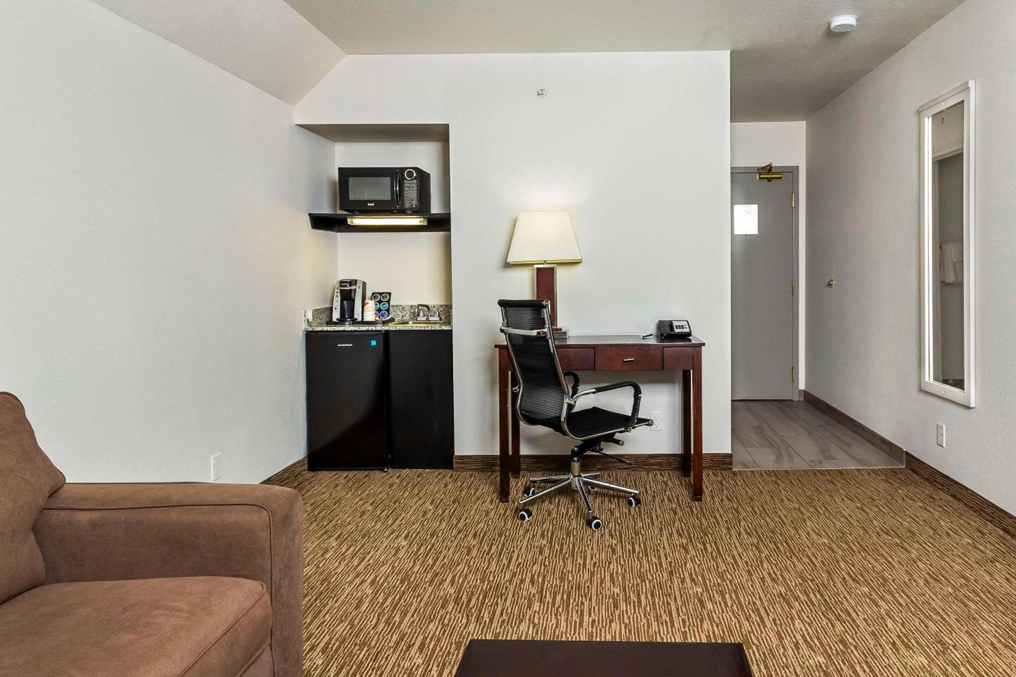 Comfort Inn & Suites Yorkton Luaran gambar