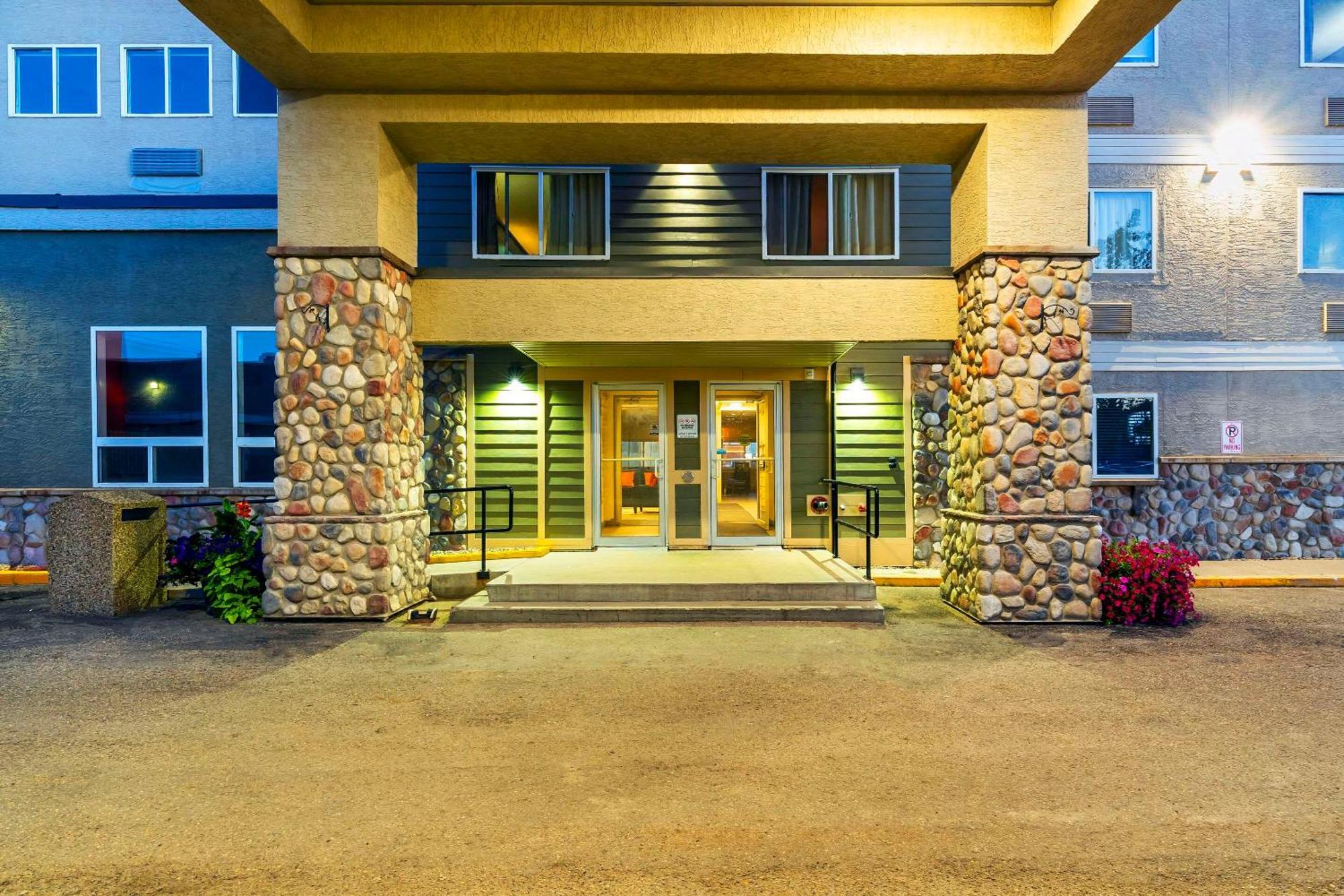 Comfort Inn & Suites Yorkton Luaran gambar