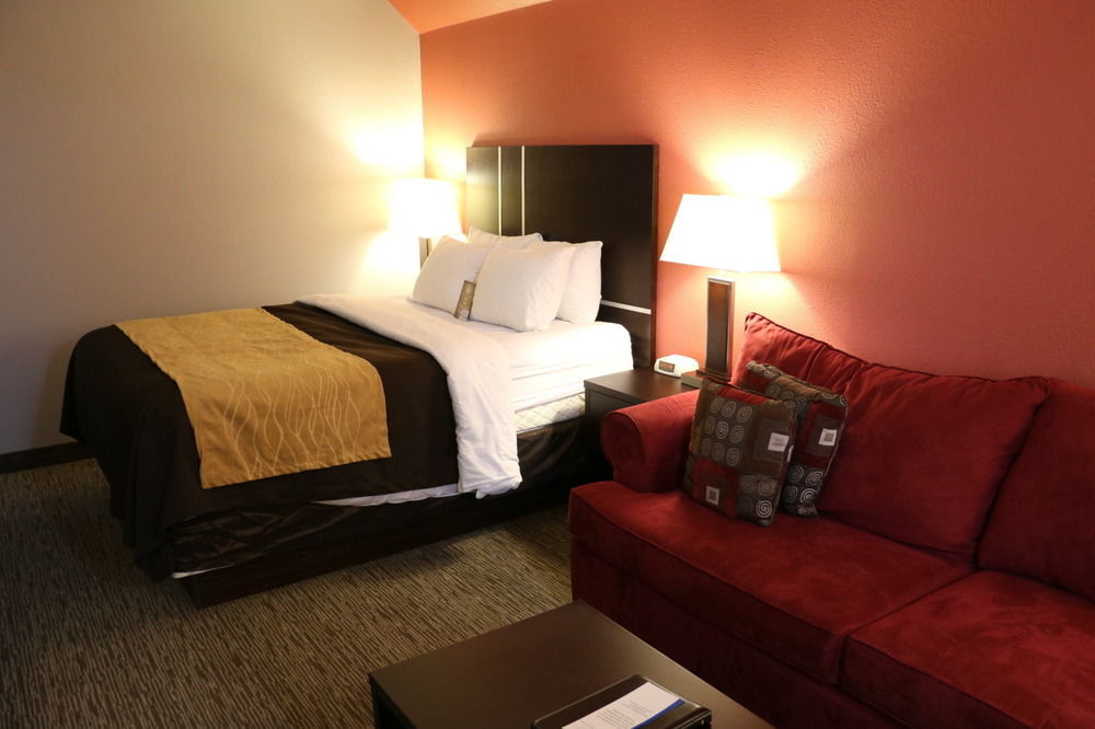 Comfort Inn & Suites Yorkton Luaran gambar