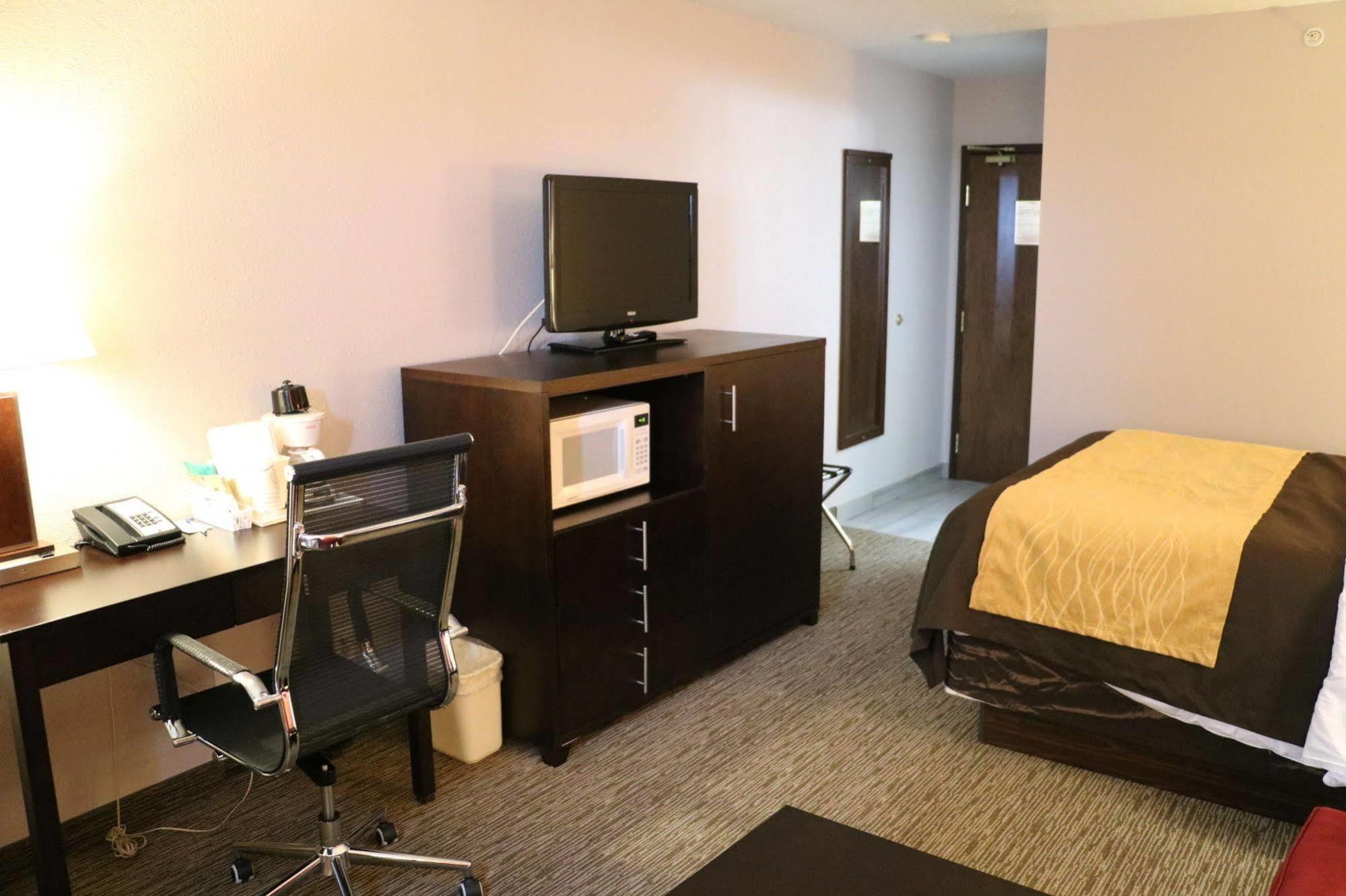 Comfort Inn & Suites Yorkton Luaran gambar