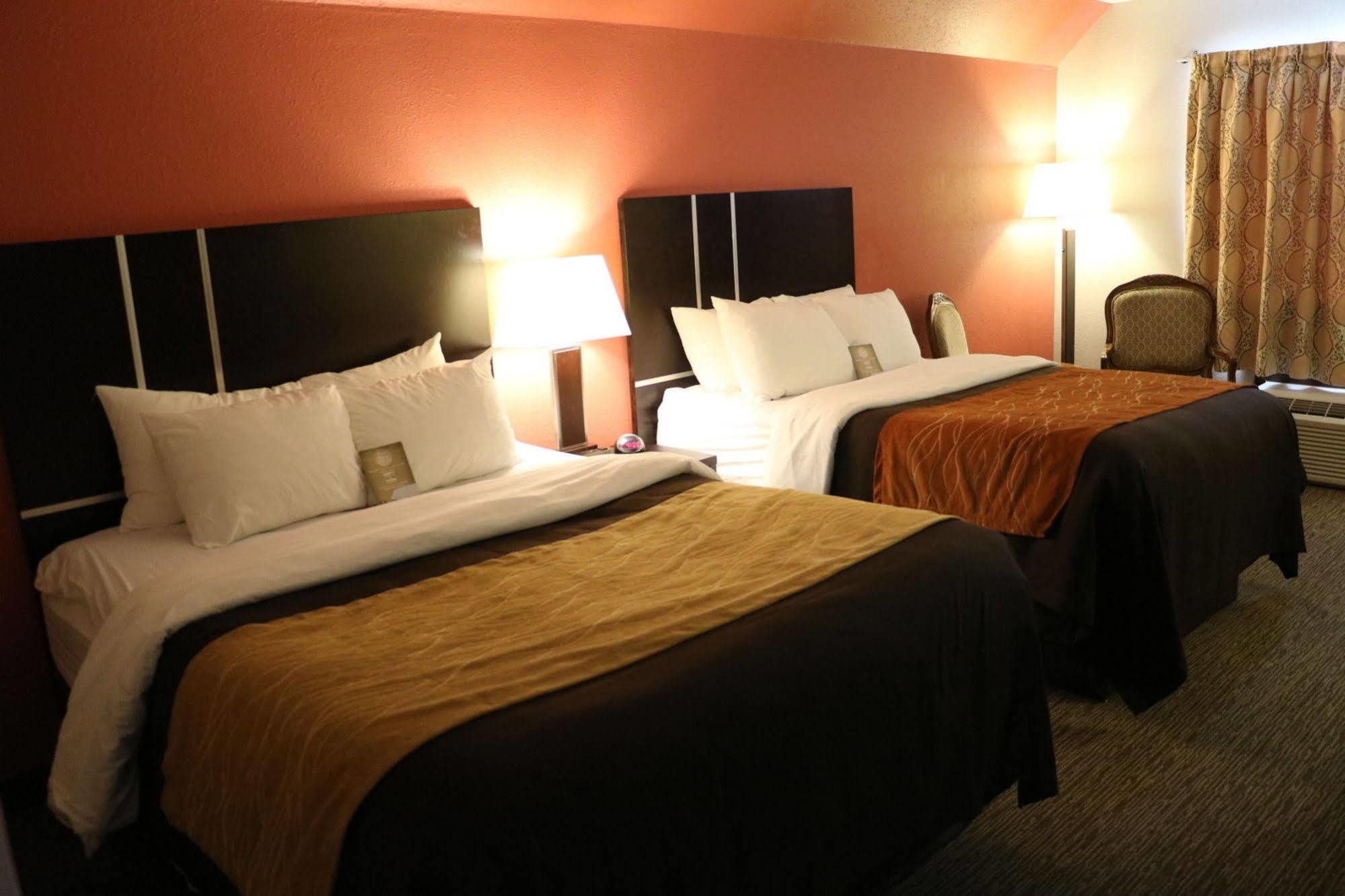 Comfort Inn & Suites Yorkton Luaran gambar